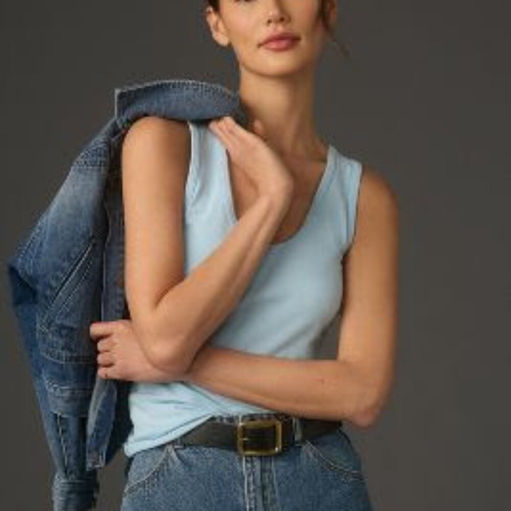 PILCRO PERFECT SCOOP-NECK TANK - Light Blue